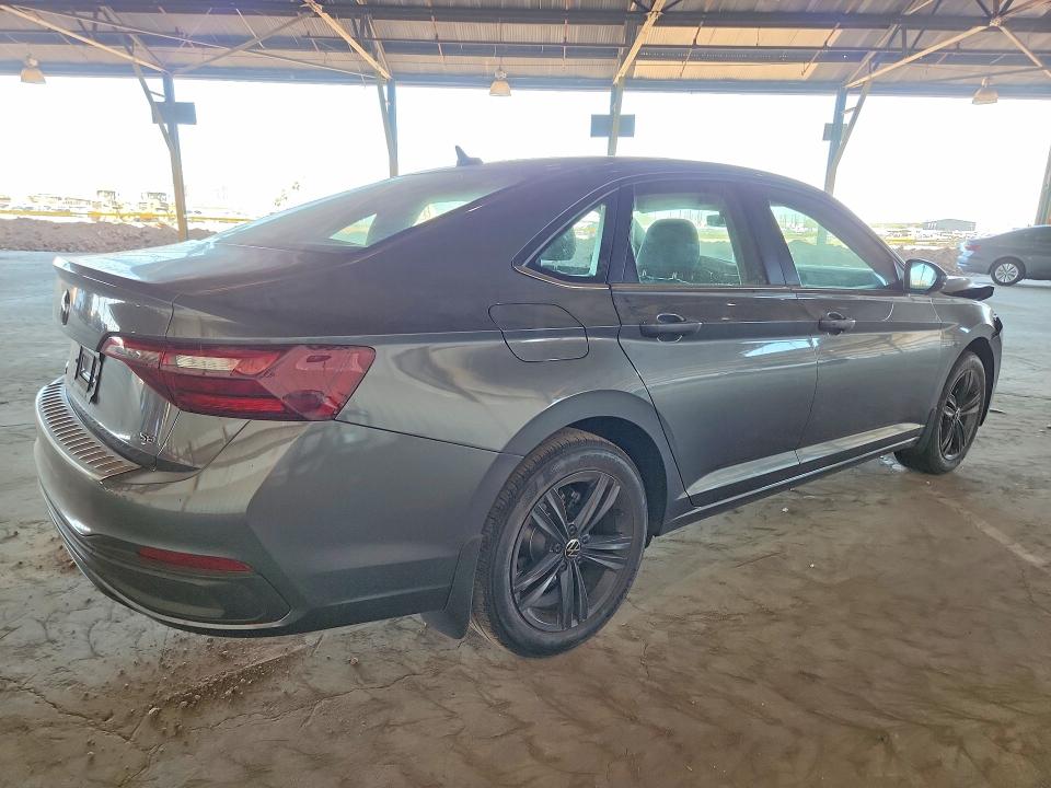 Photo 3 from auction – 2023 VOLKSWAGEN JETTA with VIN 3VW7M7BU2PM055288