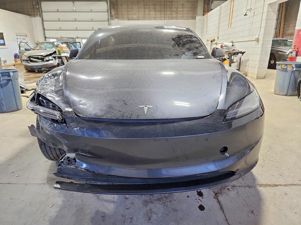 Photo 5 from auction – 2025 TESLA MODEL 3 with VIN 5YJ3E1EB0SF960180