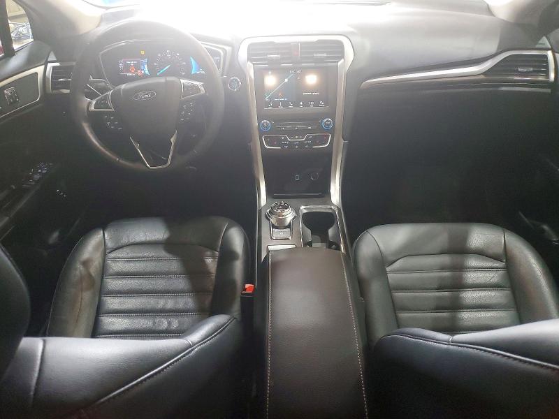 Photo 8 from auction – 2018 FORD FUSION with VIN 3FA6P0PU0JR130270