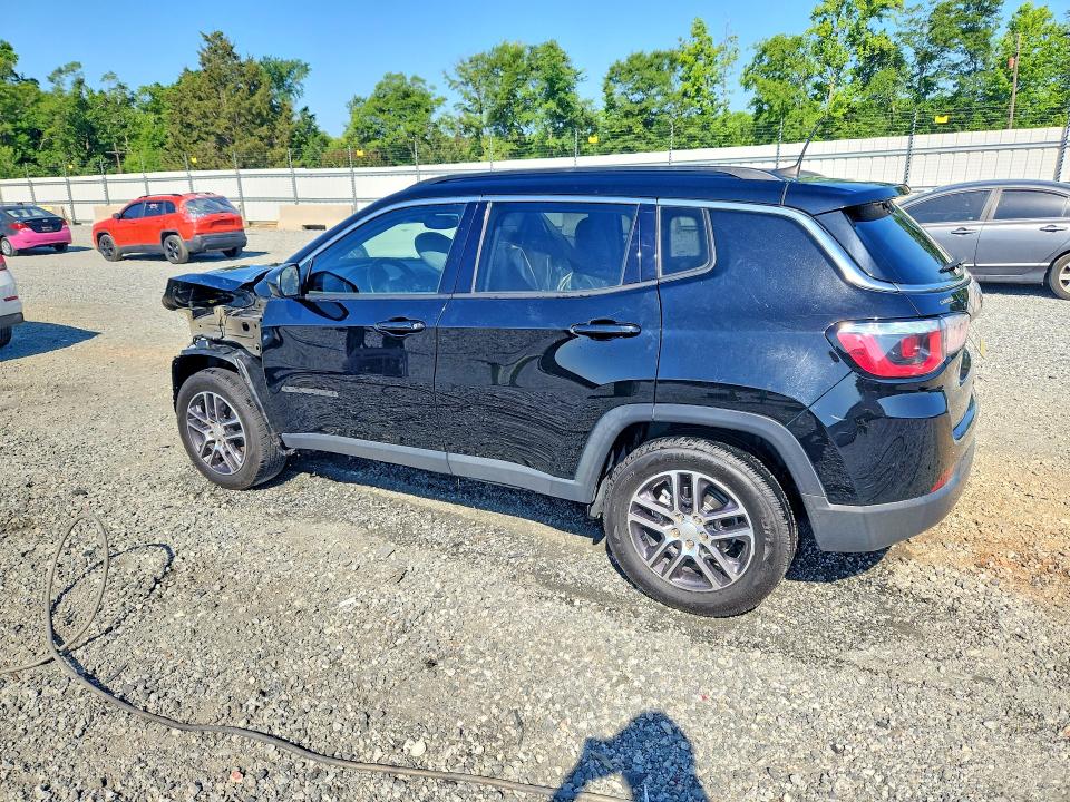 Photo 2 from auction – 2018 JEEP COMPASS with VIN 3C4NJCBB2JT461207