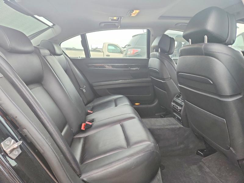 Photo 10 from auction – 2013 BMW 750 with VIN WBAYF8C50DDE59292