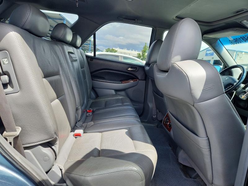 Photo 11 from auction – 2005 ACURA MDX with VIN 2HNYD18875H552700