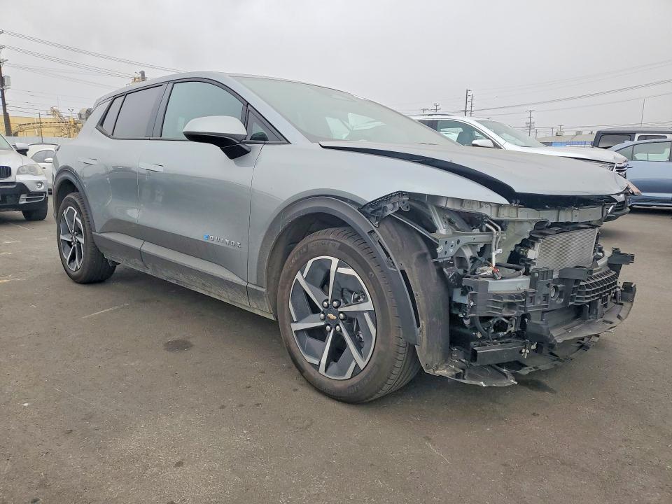Photo 4 from auction – 2025 CHEVROLET EQUINOX with VIN 3GN7DLRP0SS160788