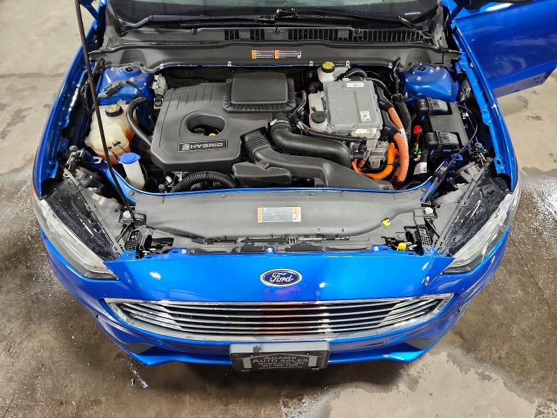 Photo 11 from auction – 2019 FORD FUSION with VIN 3FA6P0LU2KR125644