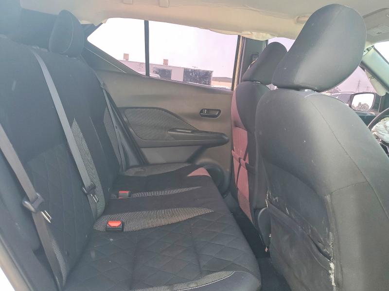 Photo 10 from auction – 2019 NISSAN KICKS with VIN 3N1CP5CU4KL560715