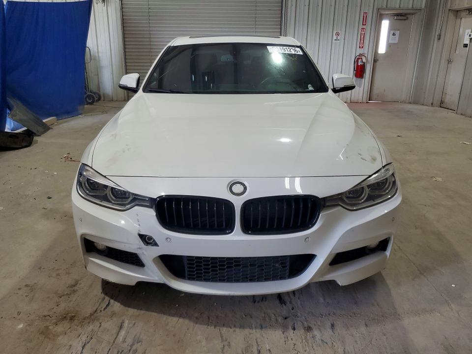 Photo 5 from auction – 2017 BMW 340 with VIN WBA8B7C32HA190091