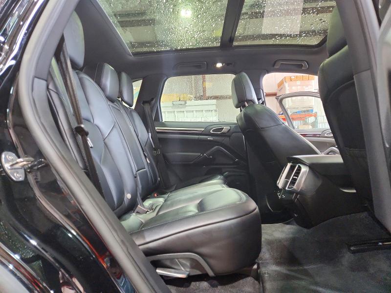 Photo 11 from auction – 2017 PORSCHE CAYENNE with VIN WP1AA2A21HKA80923