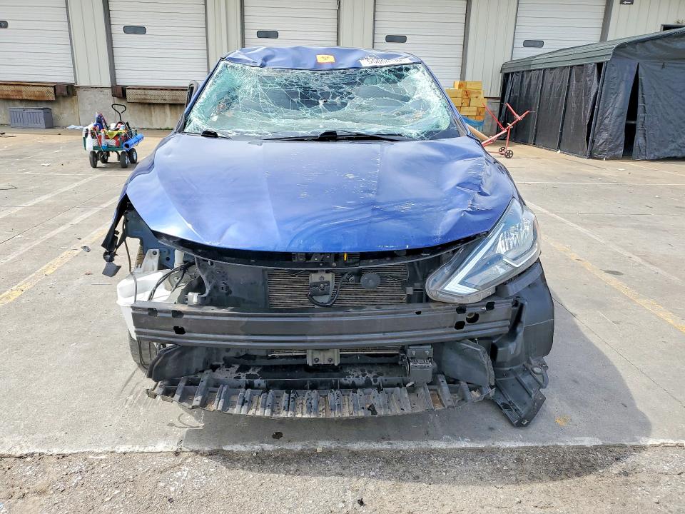 Photo 5 from auction – 2018 NISSAN SENTRA with VIN 3N1AB7AP8JY342387