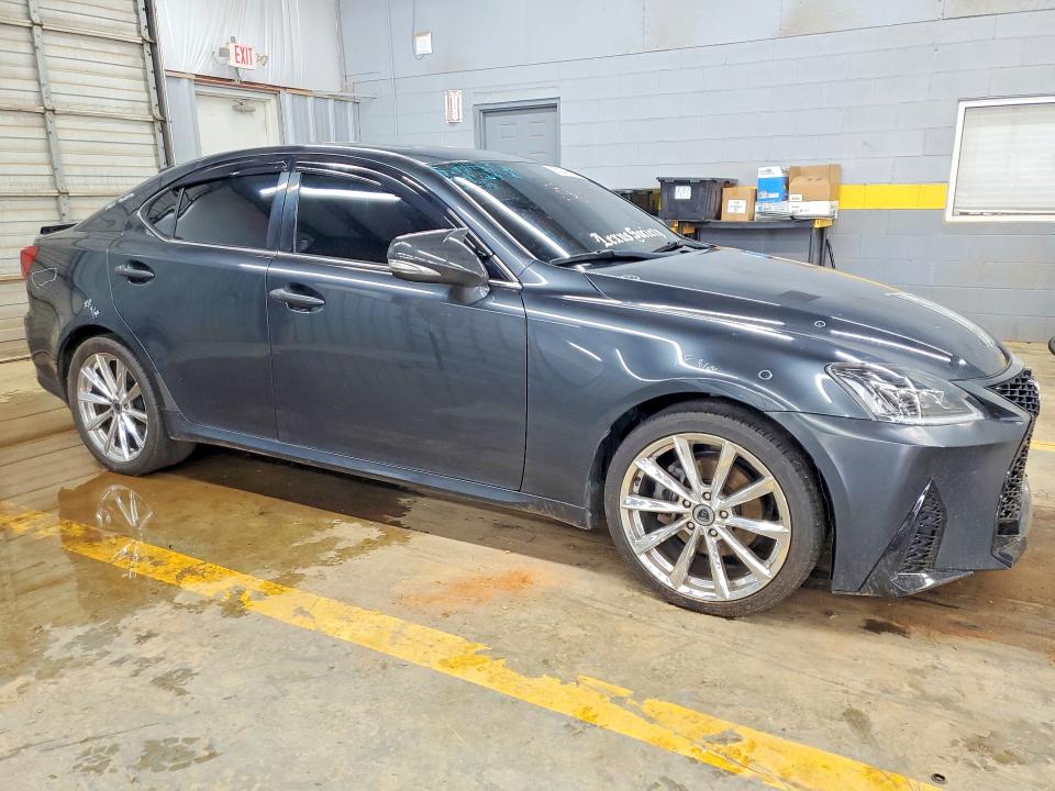 Photo 4 from auction – 2011 LEXUS IS with VIN JTHBF5C22B5150696