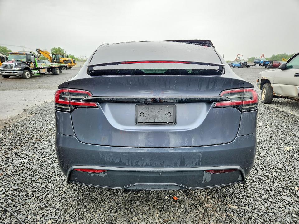 Фото 6 с аукциона – 2023 TESLA MODEL X с VIN 7SAXCAE56PF365586
