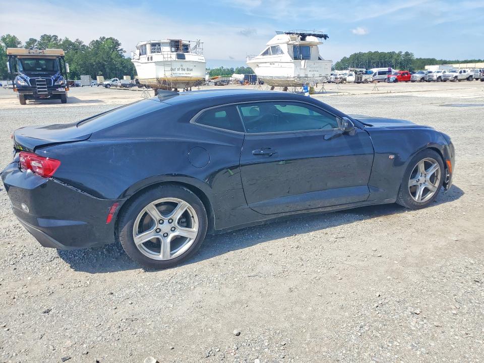 Photo 3 from auction – 2019 CHEVROLET CAMARO with VIN 1G1FB1RX5K0116011