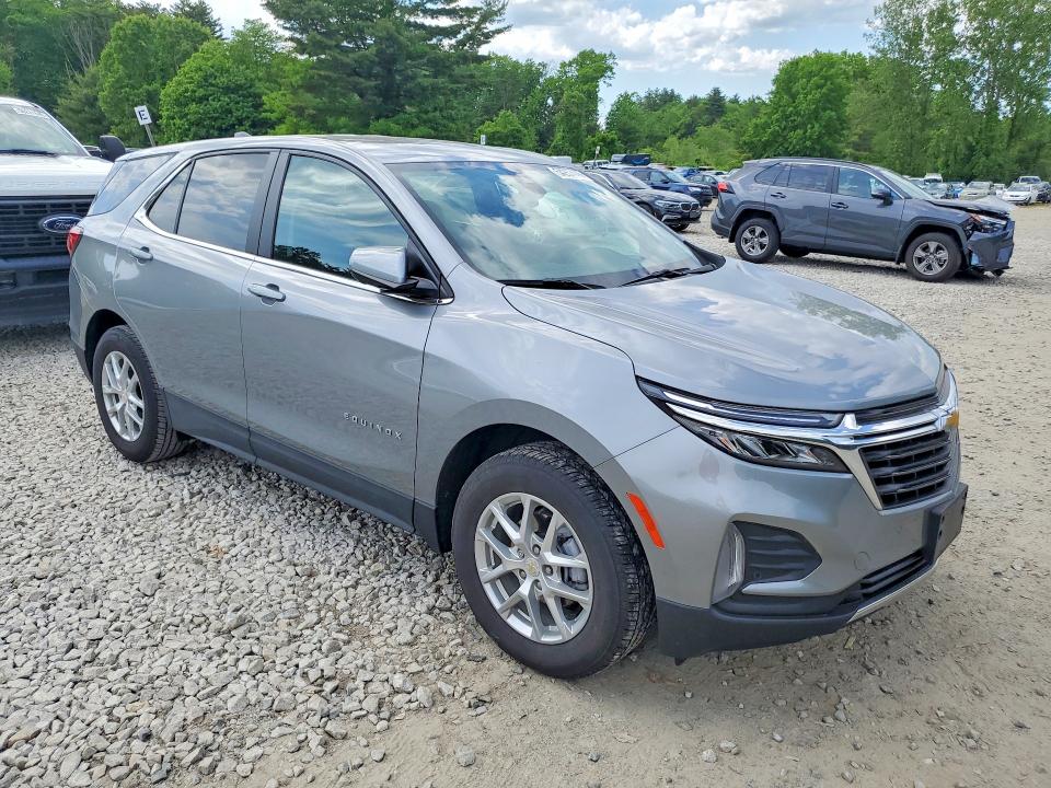 Photo 4 from auction – 2024 CHEVROLET EQUINOX with VIN 3GNAXUEG7RL356370
