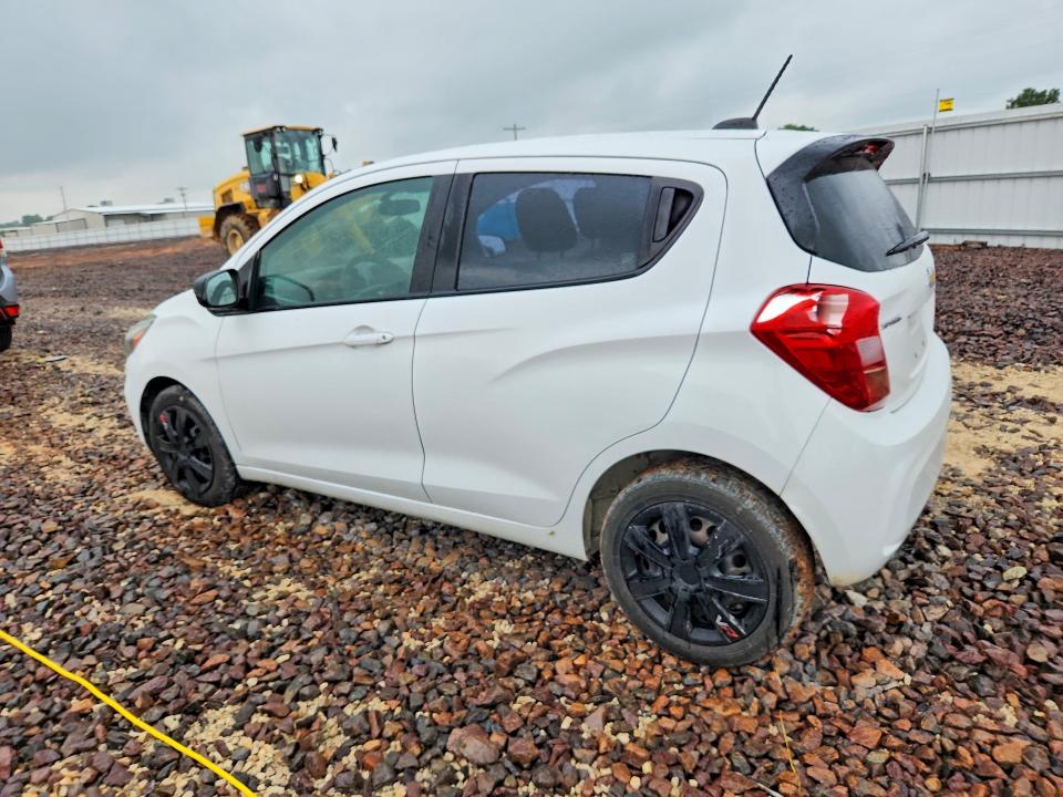 Photo 2 from auction – 2021 CHEVROLET SPARK with VIN KL8CB6SA1MC707668