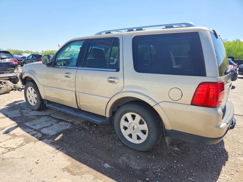 Photo 2 from auction – 2005 LINCOLN NAVIGATOR with VIN 5LMFU28535LJ08122