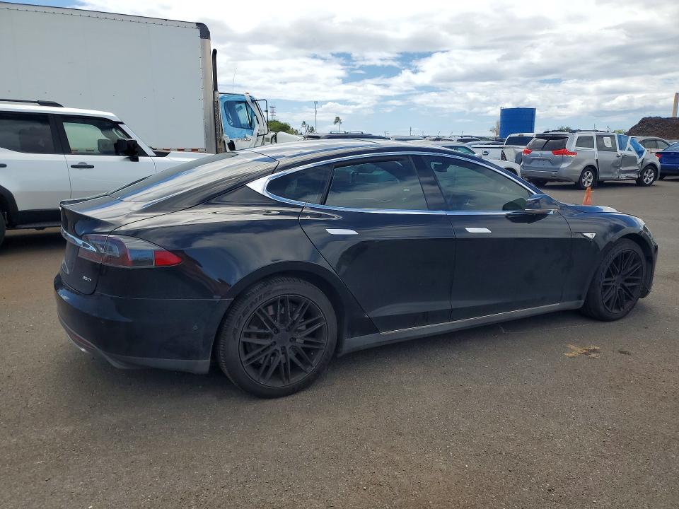 Photo 3 from auction – 2015 TESLA MODEL S with VIN 5YJSA1E21FF113794