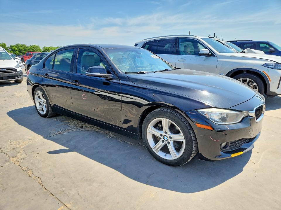 Photo 4 from auction – 2014 BMW 328 with VIN WBA3D3C56EF099256