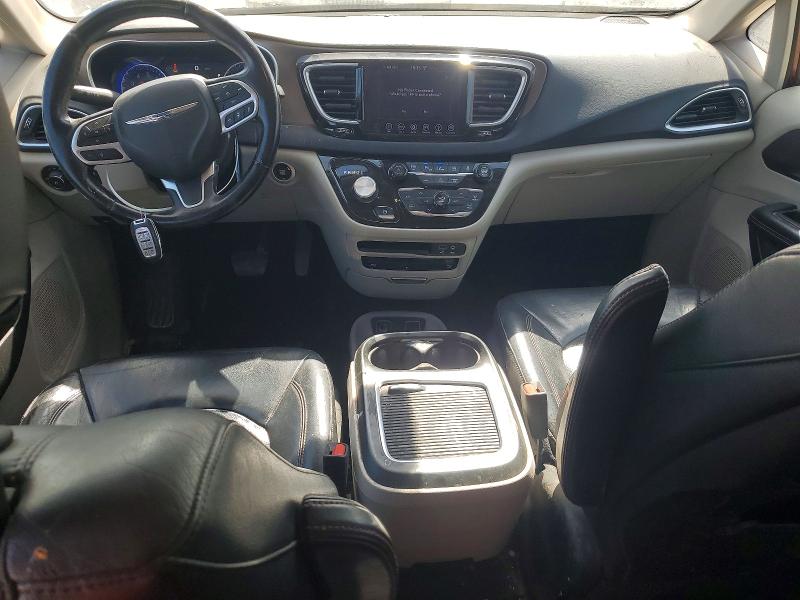 Photo 8 from auction – 2018 CHRYSLER PACIFICA with VIN 2C4RC1EG5JR197667