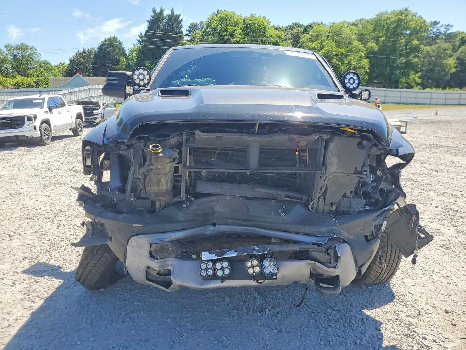 Photo 5 from auction – 2016 RAM 1500 with VIN 1C6RR7YT5GS239456