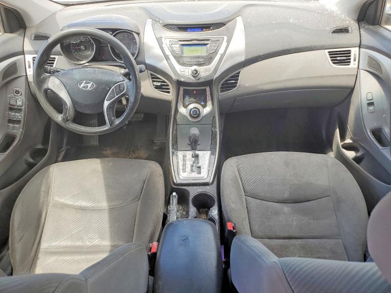 Photo 8 from auction – 2012 HYUNDAI ELANTRA with VIN KMHDH4AEXCU402046