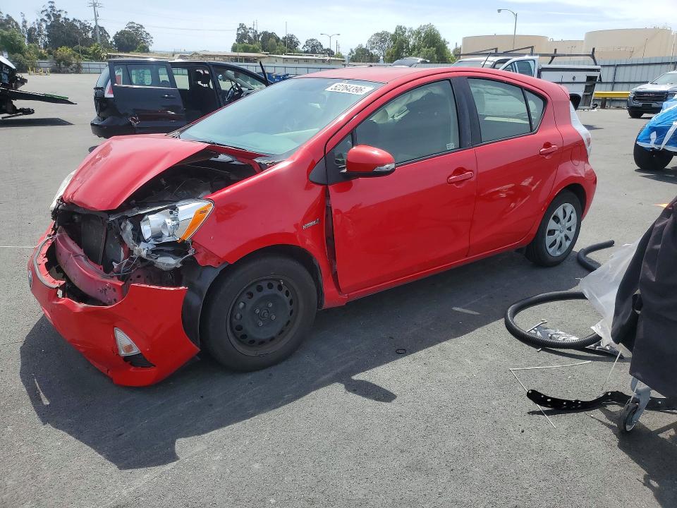 TOYOTA PRIUS C 2014 with VIN JTDKDTB35E1569367 - Photo from auction