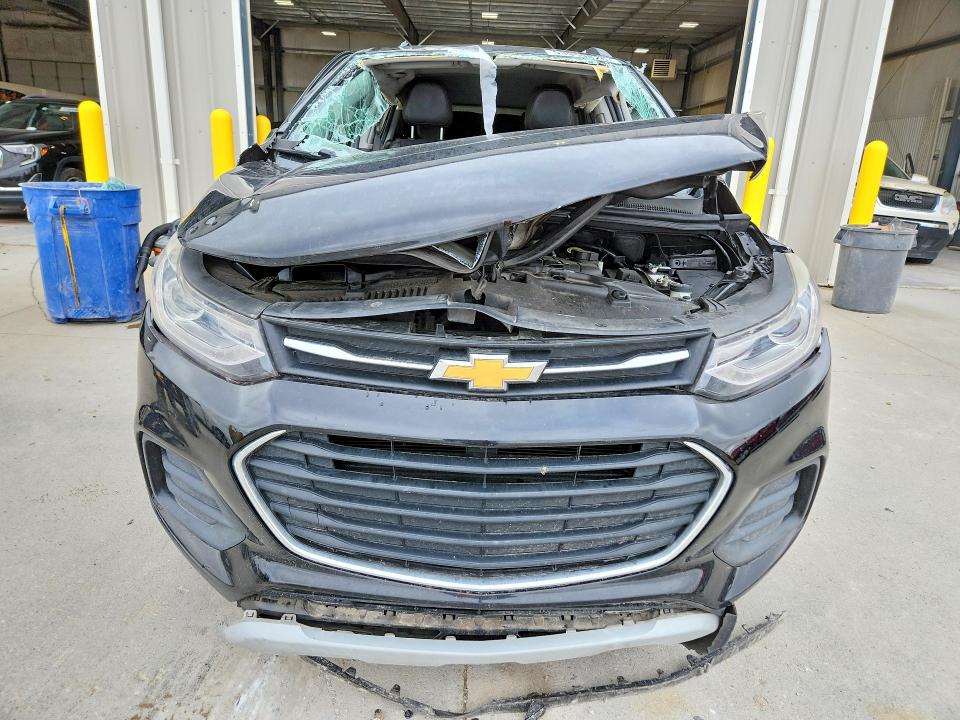 Photo 5 from auction – 2020 CHEVROLET TRAX with VIN KL7CJLSB8LB069387