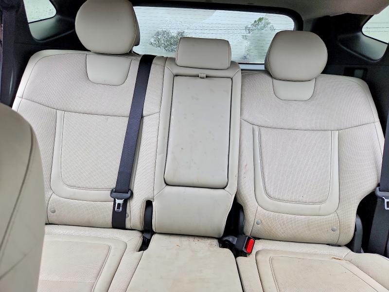Снимка 10 от търг – 2023 HYUNDAI TUCSON с VIN 5NMJF3AE3PH169440