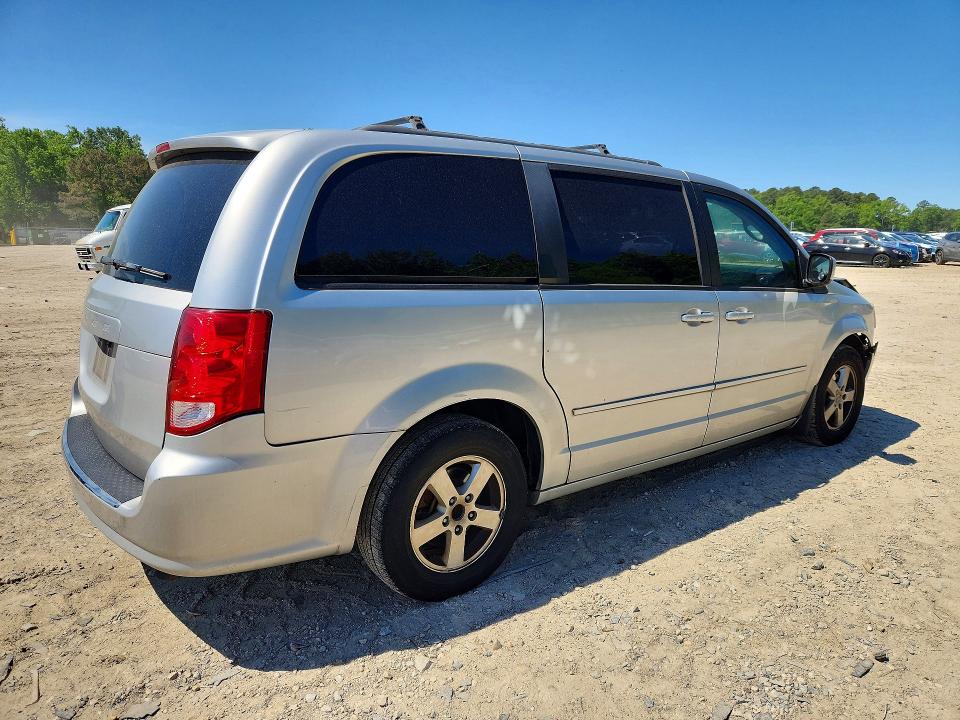 Photo 3 from auction – 2012 DODGE GRAND CARAVAN with VIN 2C4RDGCG7CR365105