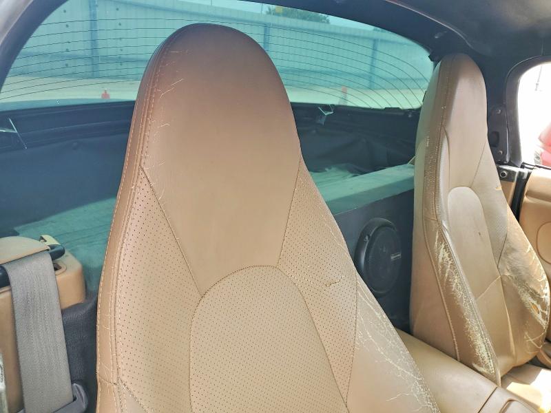 Photo 10 from auction – 2002 MAZDA MX-5 MIATA with VIN JM1NB353220226435