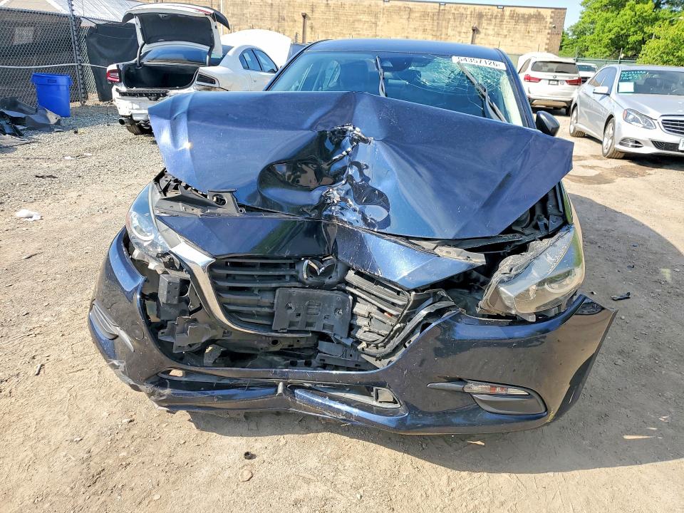 Photo 5 from auction – 2018 MAZDA 3 with VIN 3MZBN1V3XJM272361