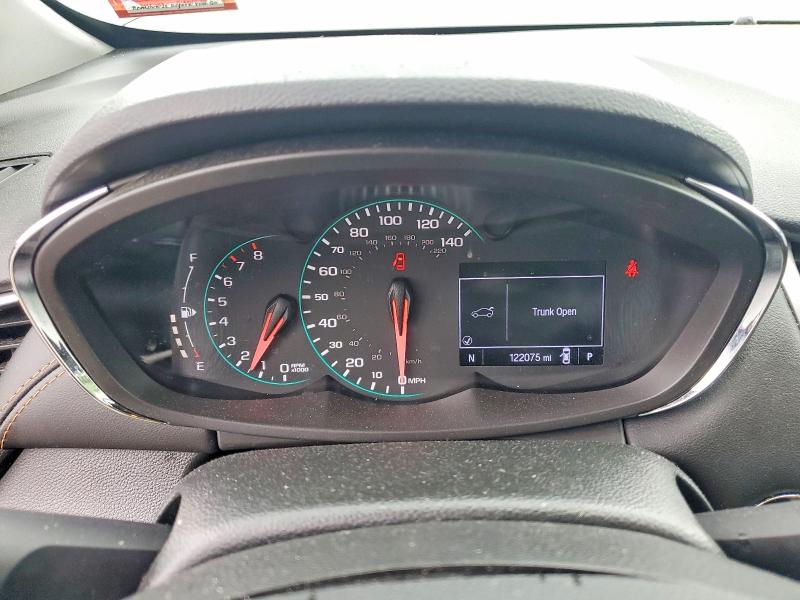 Photo 9 from auction – 2019 CHEVROLET TRAX with VIN KL7CJPSB3KB894467