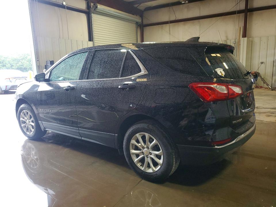 Photo 2 from auction – 2020 CHEVROLET EQUINOX with VIN 2GNAXTEV8L6176867
