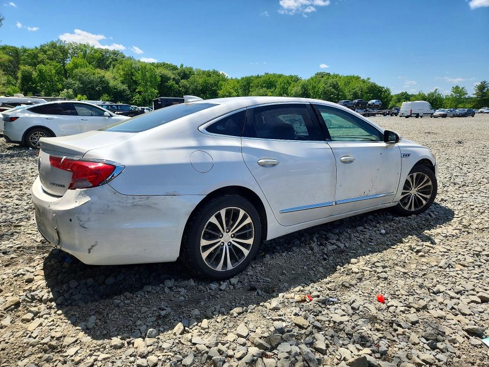 Photo 3 from auction – 2017 BUICK LACROSSE with VIN 1G4ZN5SS9HU138432