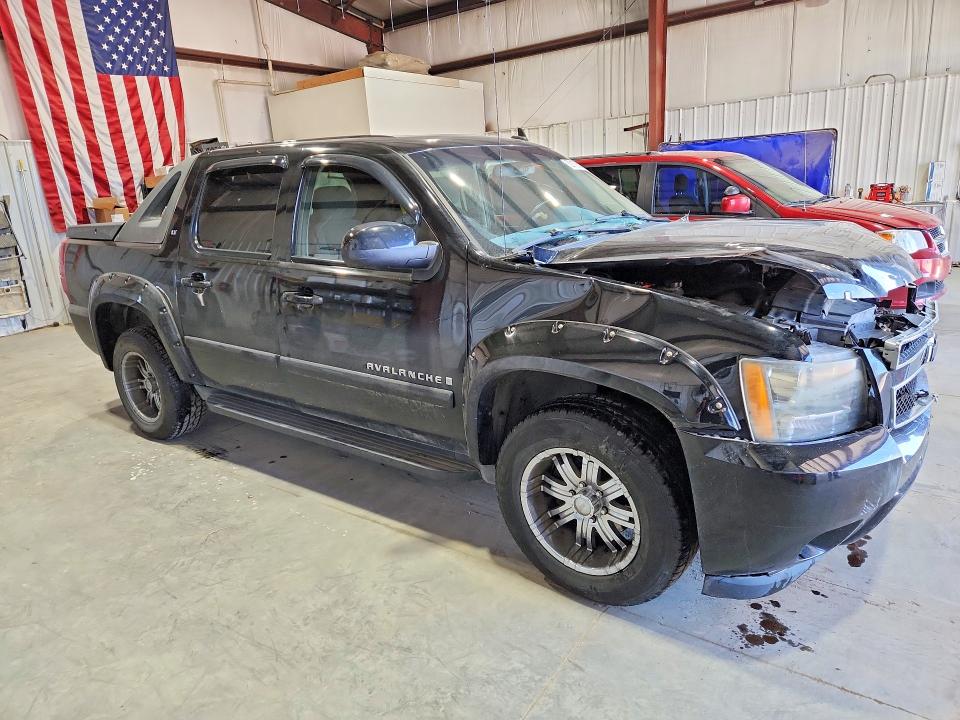 Photo 4 from auction – 2007 CHEVROLET AVALANCHE with VIN 3GNFK12357G205053