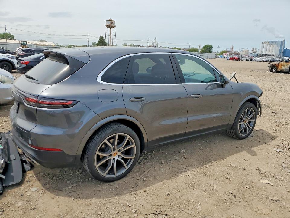 Photo 3 from auction – 2020 PORSCHE CAYENNE with VIN WP1AA2AY6LDA05751