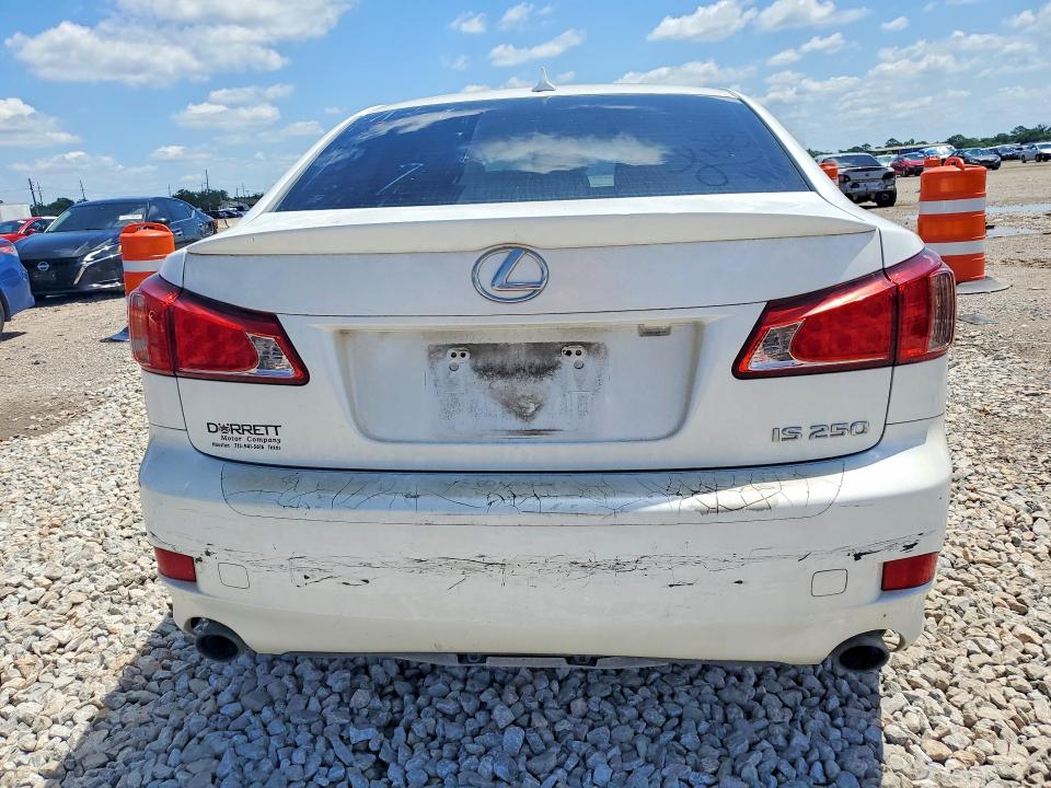 Photo 6 from auction – 2013 LEXUS IS with VIN JTHBF5C25D5188183