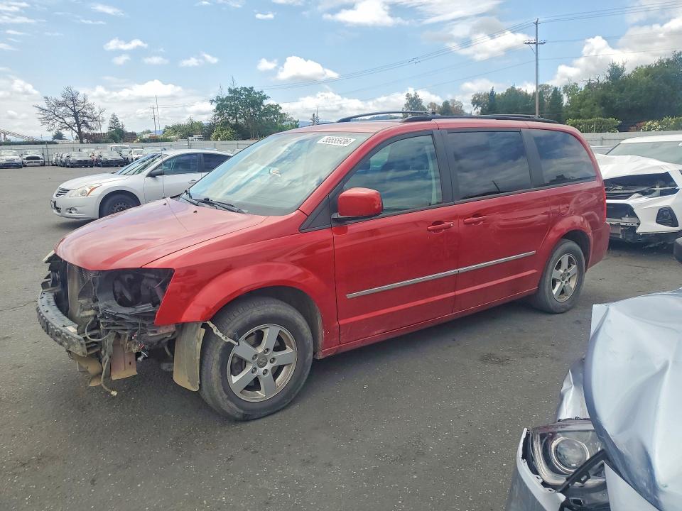 DODGE GRAND CARAVAN 2010 مع رقم تعريف المركبة 2D4RN5D12AR135712 - صورة من المزاد