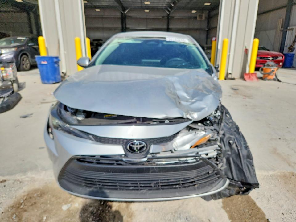 Photo 5 from auction – 2025 TOYOTA COROLLA with VIN 5YFB4MDE1SP348778