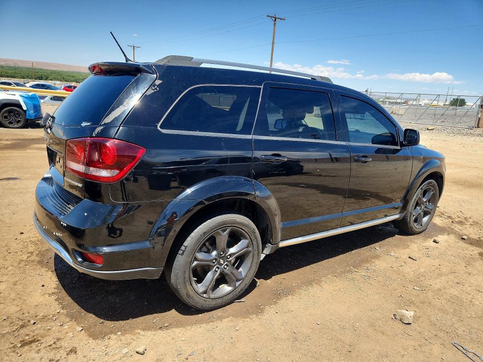 صورة رقم 3 من المزاد - 2018 DODGE JOURNEY مع VIN 3C4PDDGG7JT388877