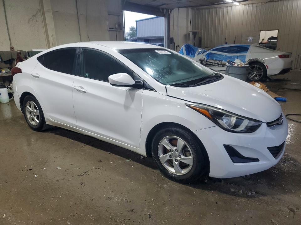 Photo 4 from auction – 2015 HYUNDAI ELANTRA with VIN 5NPDH4AE4FH623970