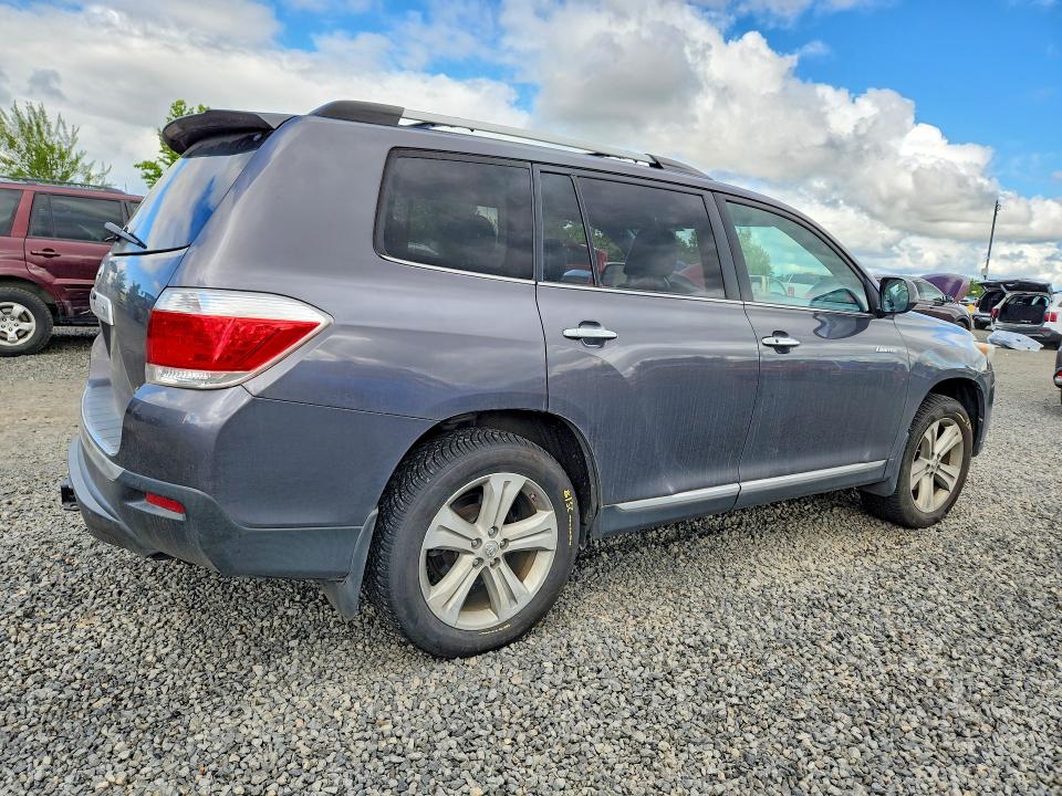 Photo 3 from auction – 2012 TOYOTA HIGHLANDER with VIN 5TDDK3EH8CS162584