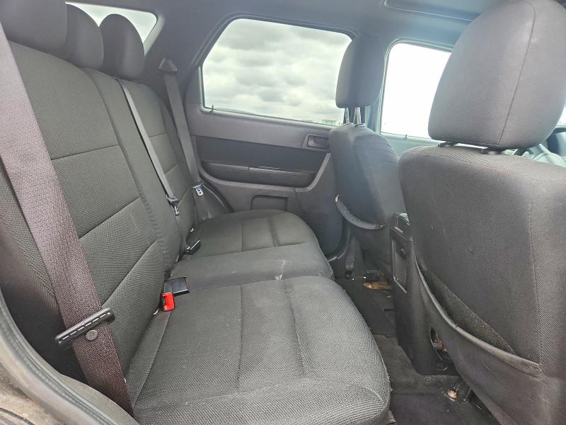 Photo 11 from auction – 2010 FORD ESCAPE with VIN 1FMCU0DG7AKA54633