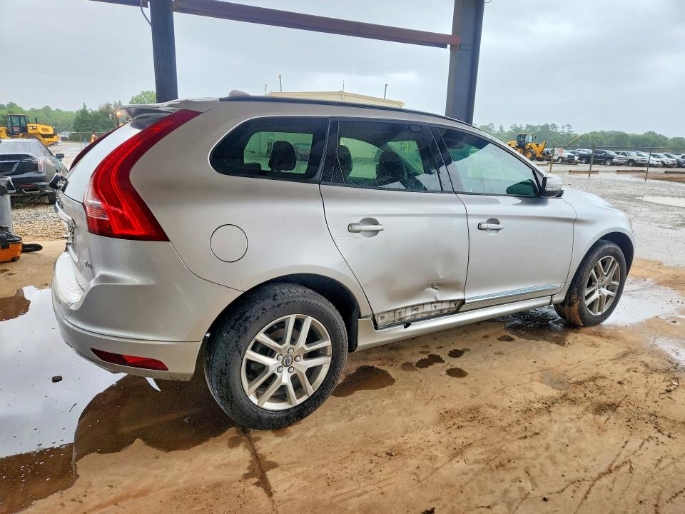 Photo 3 from auction – 2017 VOLVO XC60 with VIN YV440MDJ2H2090860
