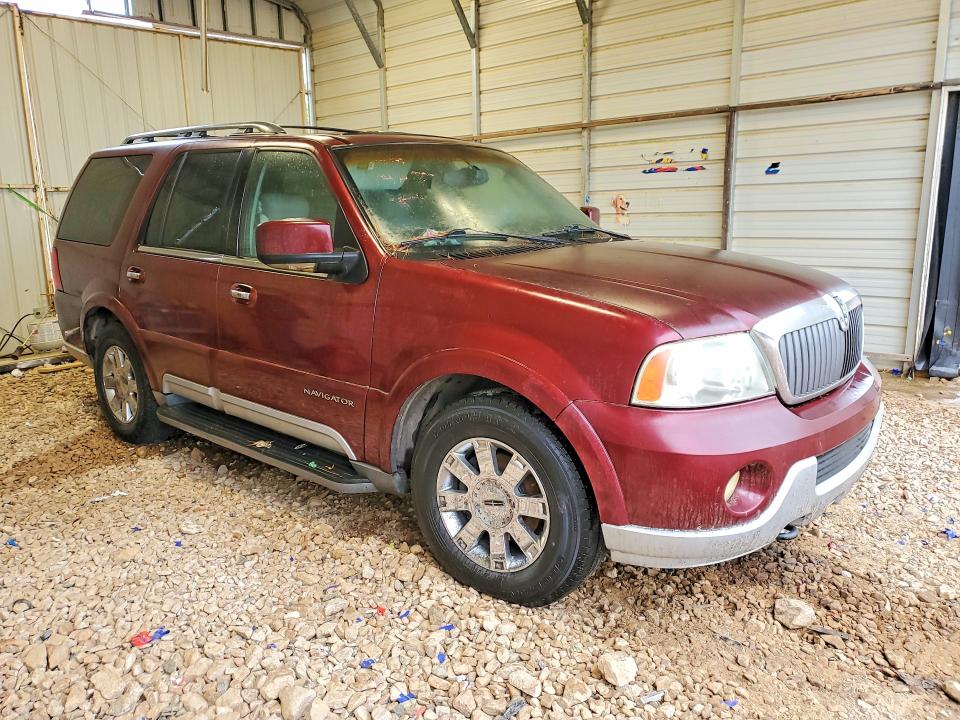 Photo 4 from auction – 2004 LINCOLN NAVIGATOR with VIN 5LMFU28RX4LJ34623