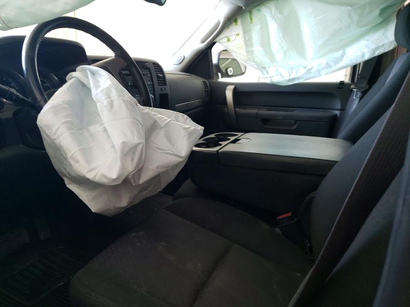 Photo 7 from auction – 2011 CHEVROLET SILVERADO with VIN 3GCPCSE07BG369253