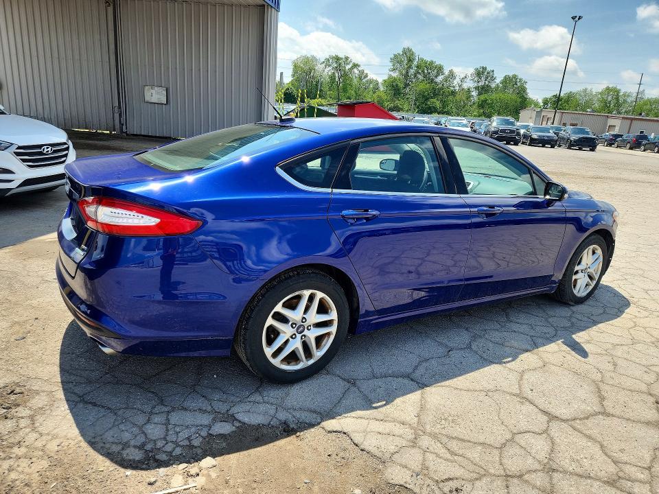 Photo 3 from auction – 2013 FORD FUSION with VIN 3FA6P0HR3DR193992