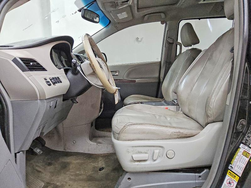 Photo 7 from auction – 2014 TOYOTA SIENNA with VIN 5TDDK3DC2ES086935