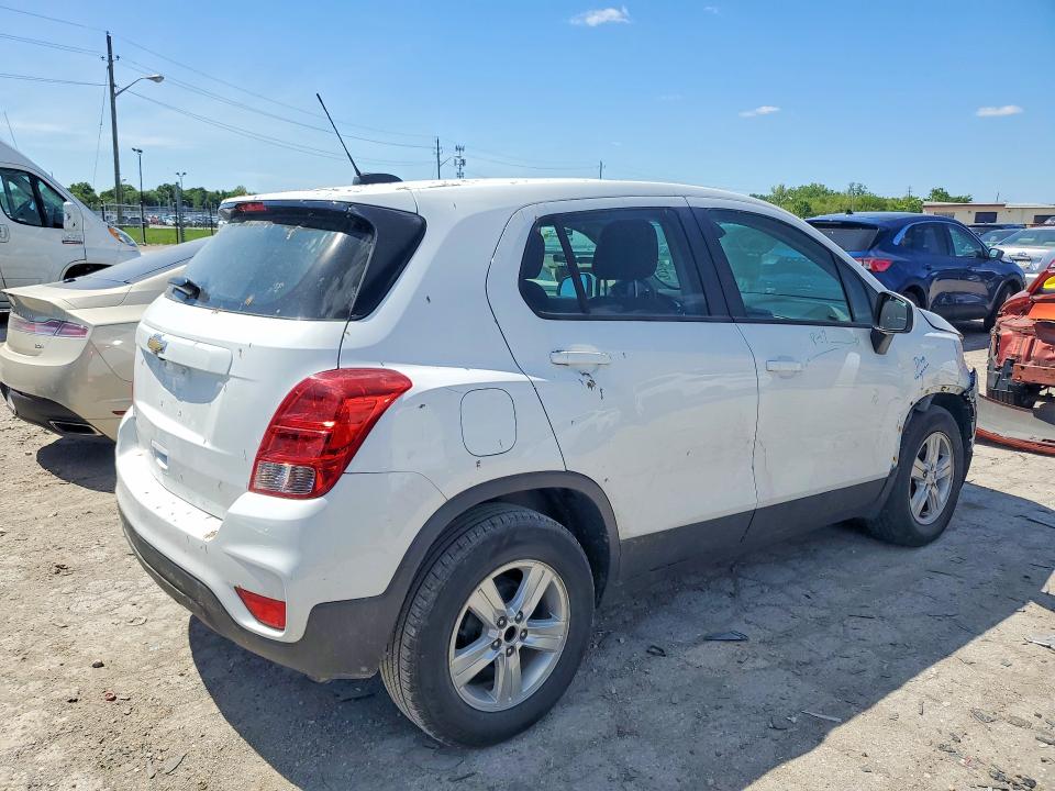 Photo 3 from auction – 2020 CHEVROLET TRAX with VIN KL7CJKSBXLB075881