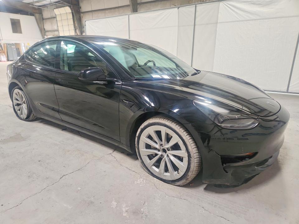 Photo 4 from auction – 2022 TESLA MODEL 3 with VIN 5YJ3E1EA4NF372035