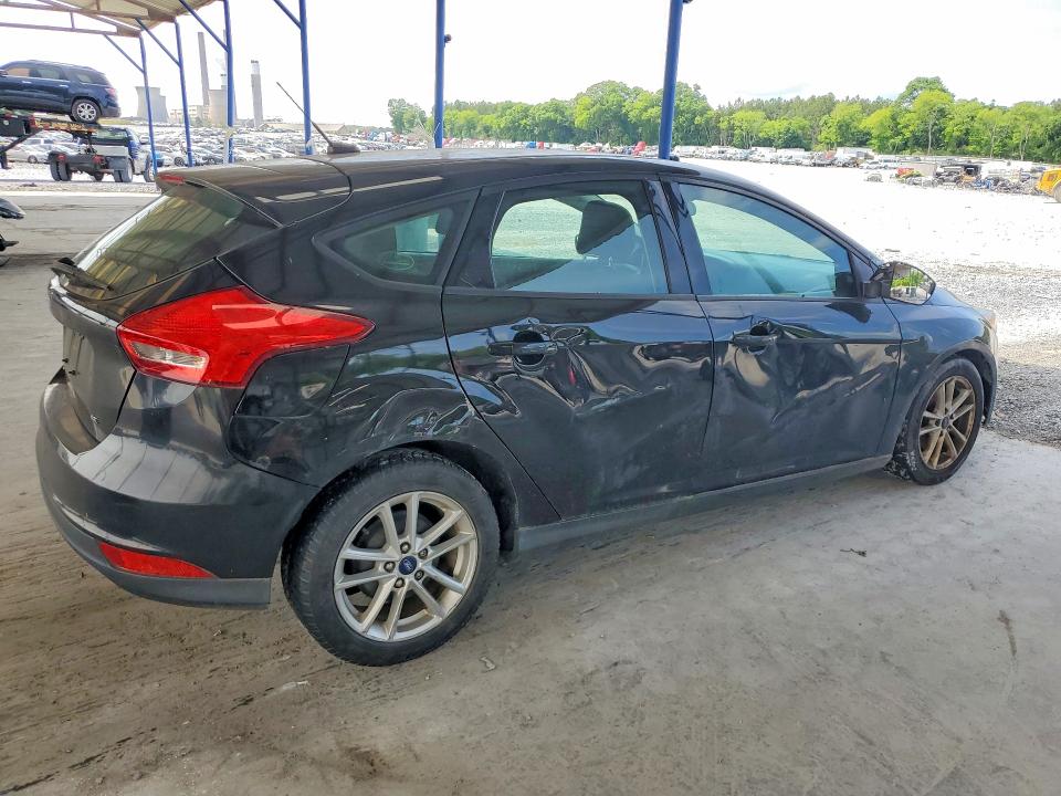 Photo 3 from auction – 2017 FORD FOCUS with VIN 1FADP3K2XHL267272
