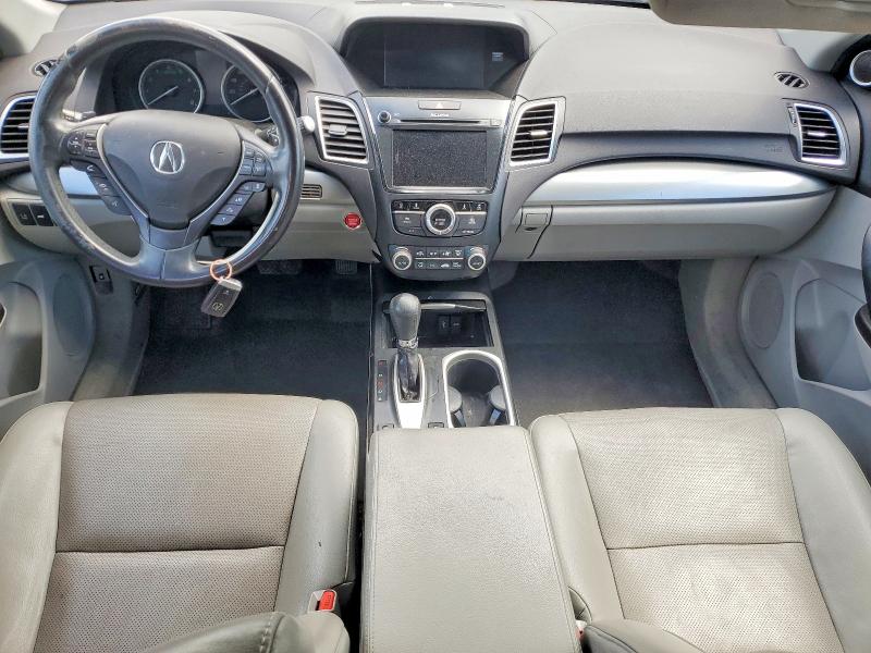 Photo 8 from auction – 2017 ACURA RDX with VIN 5J8TB4H58HL004954